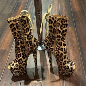 Hella Heels Corset Leopard Print Peep Toe Boots 7 inch heels, size 8/EU 39